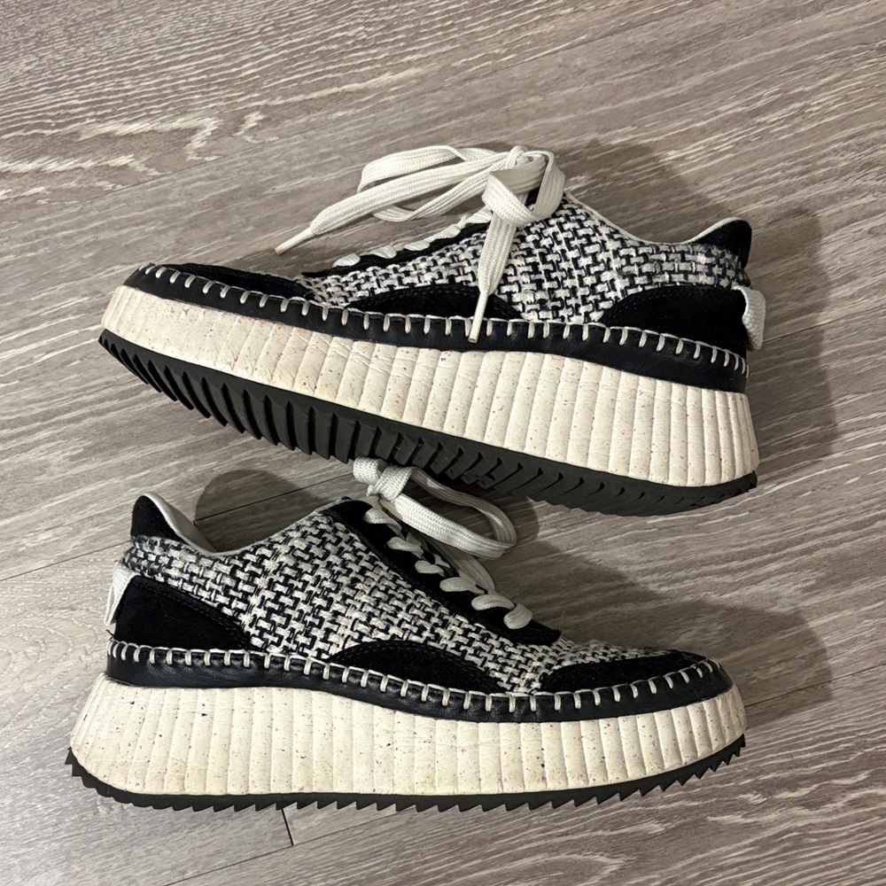 Universal Thread Black and White Tweed Platform Sneakers